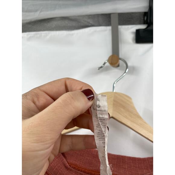 Lululemon Dare to Drape Long Sleeve - Picture 4 of 7